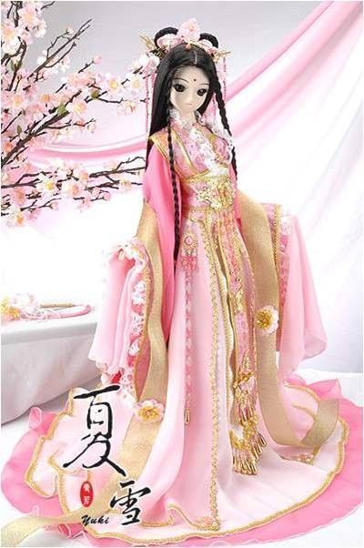 poupees japonaises